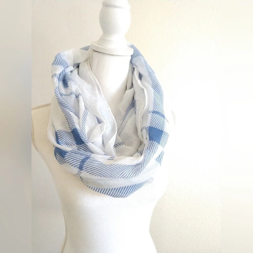 NEW Blue White Check Infinity Fashion Scarf Cotton NWT 6014